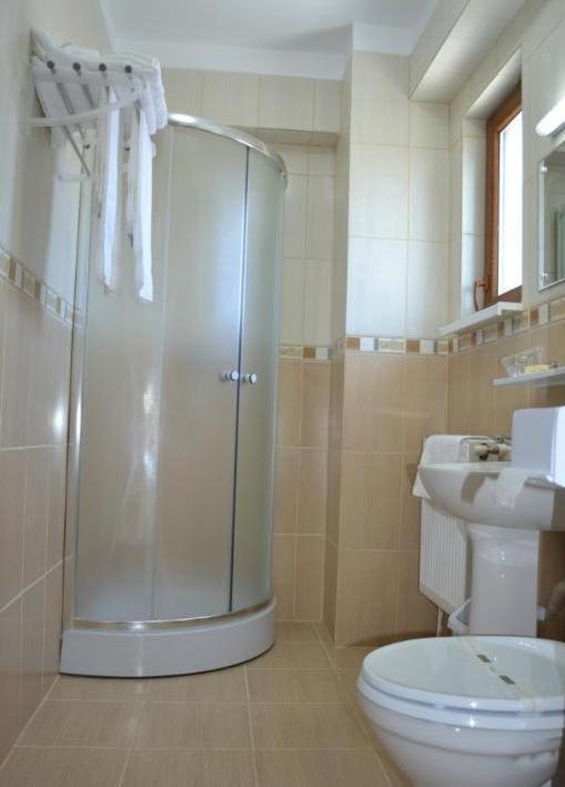 Hotel Corsar Tulcea Ruang foto